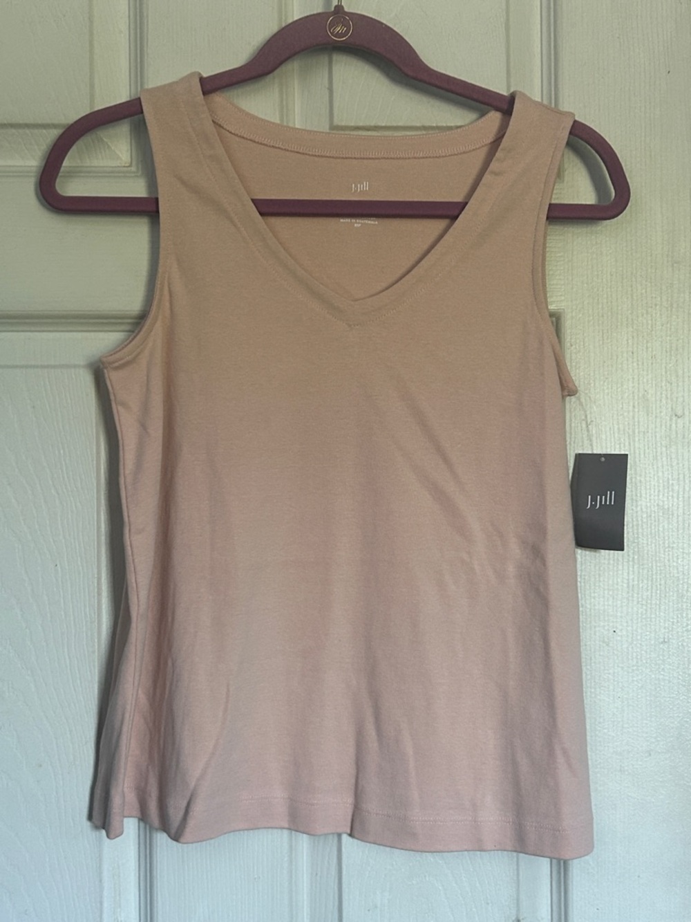 NWT J. Jill eggshell Pima rounded v neck tank top size XS petite